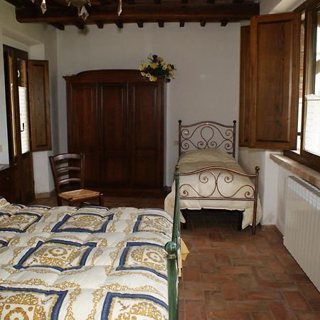 La Rocca Della Magione Villa มอนเตริจโจนี ห้อง รูปภาพ